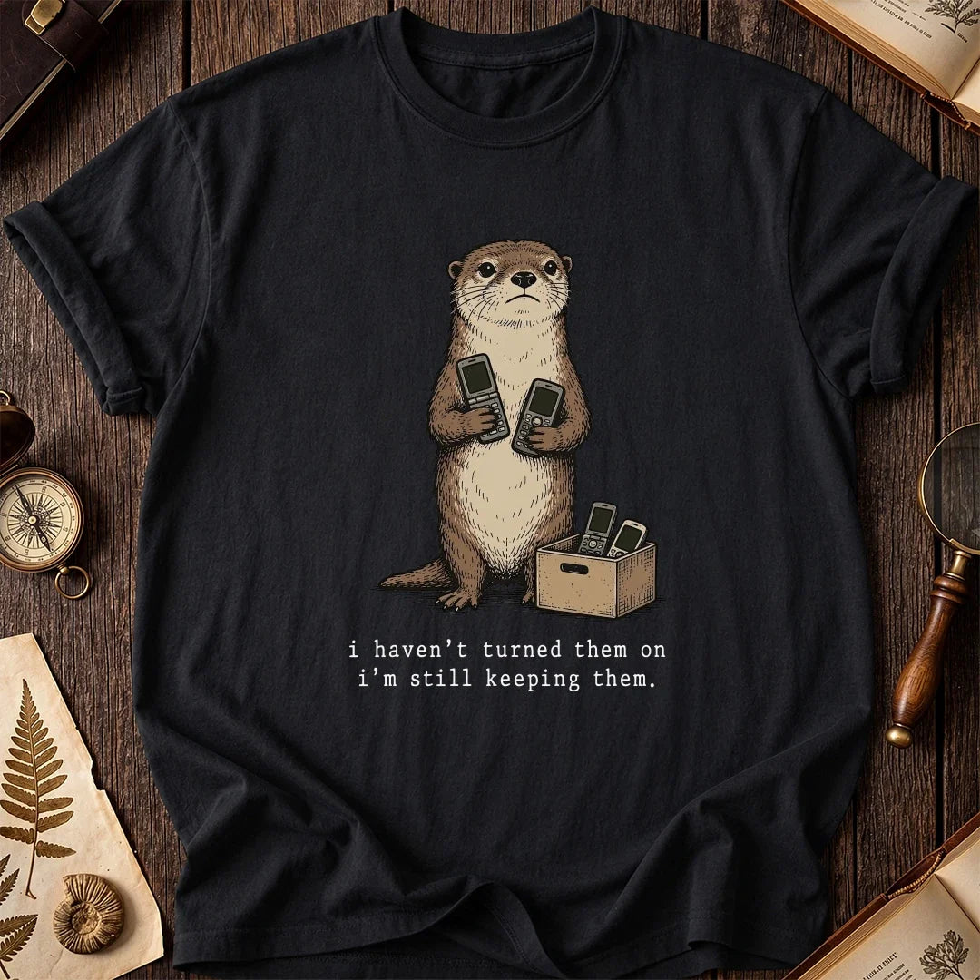 Phone Keeper Otter T-Shirt product image 2